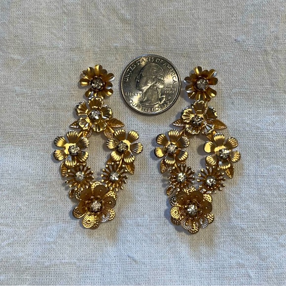 Gold Earrings with Rhinestones - Picture 2 of 3